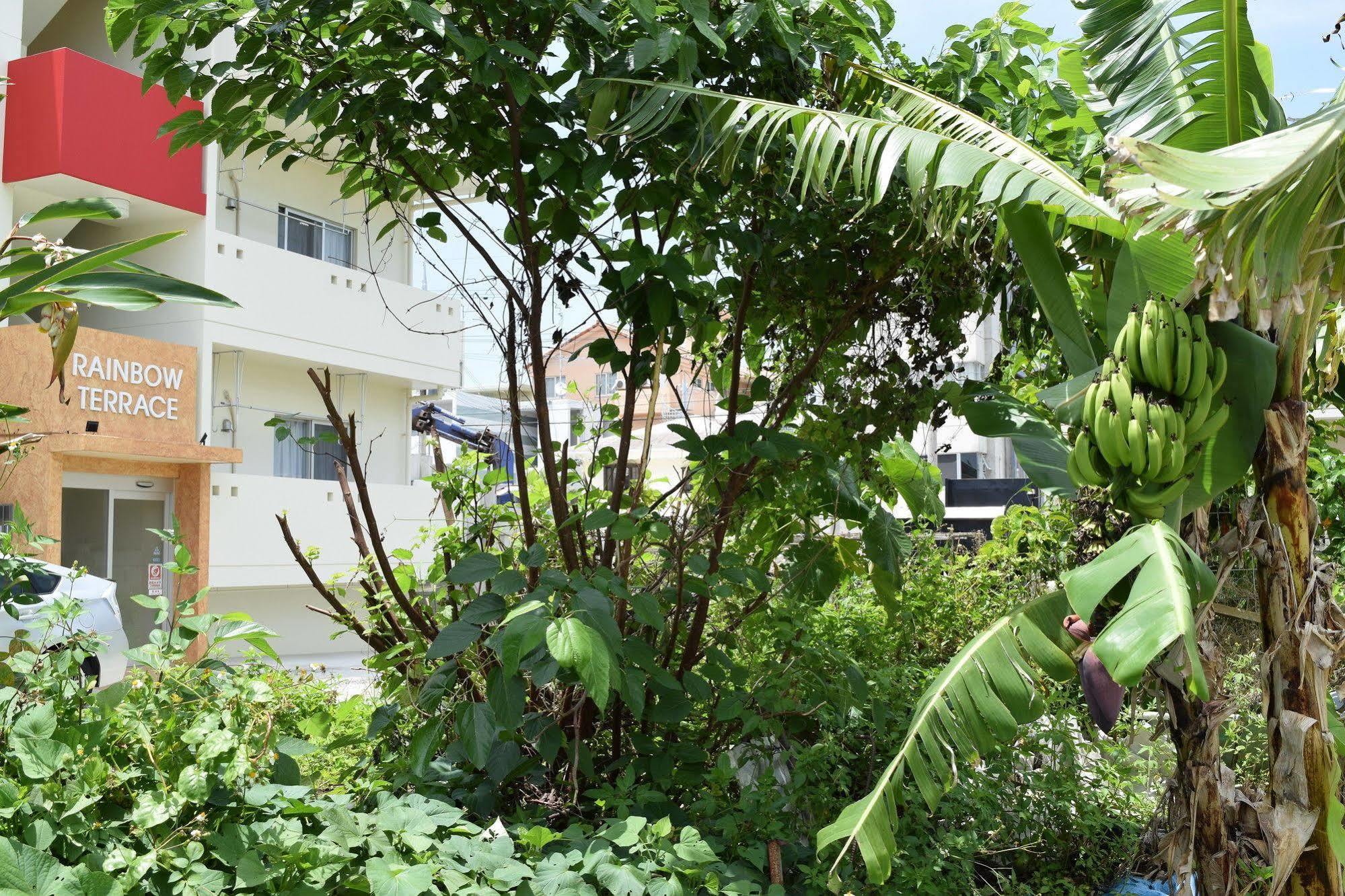 宜野湾市宜野湾彩虹露台旅馆公寓 外观 照片